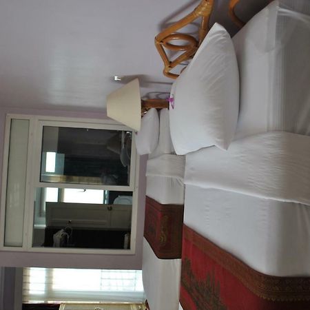 Day Inn Hotel Ban Nongdouang Exterior photo