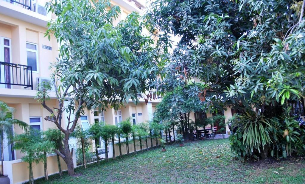 Day Inn Hotel Ban Nongdouang Exterior photo