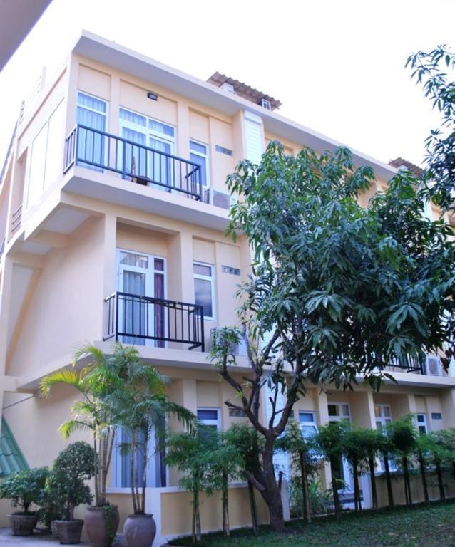 Day Inn Hotel Ban Nongdouang Exterior photo
