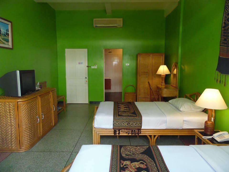 Day Inn Hotel Ban Nongdouang Exterior photo