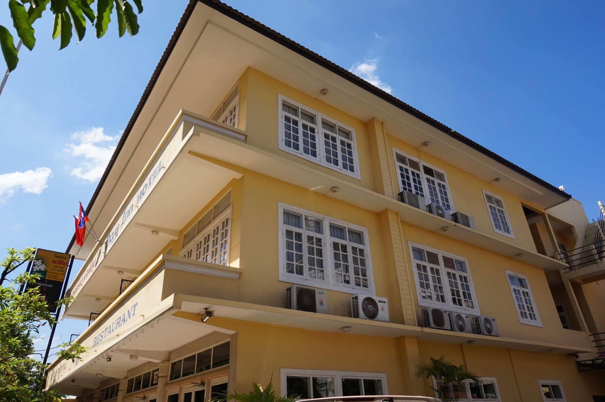 Day Inn Hotel Ban Nongdouang Exterior photo