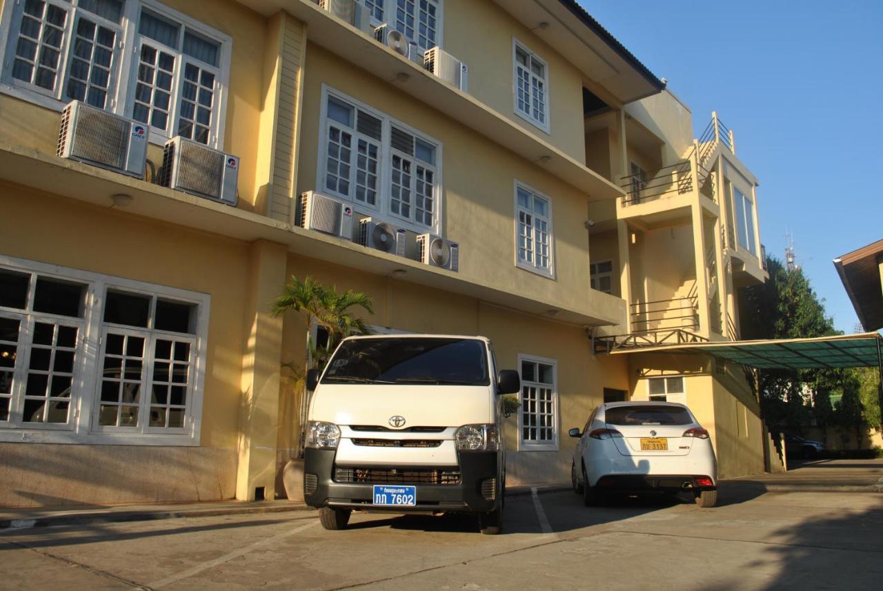 Day Inn Hotel Ban Nongdouang Exterior photo