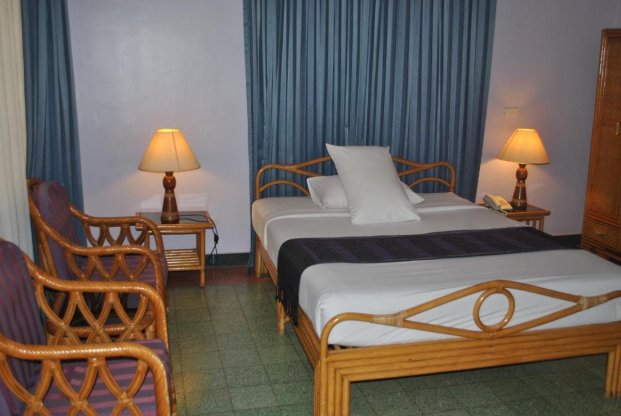 Day Inn Hotel Ban Nongdouang Exterior photo