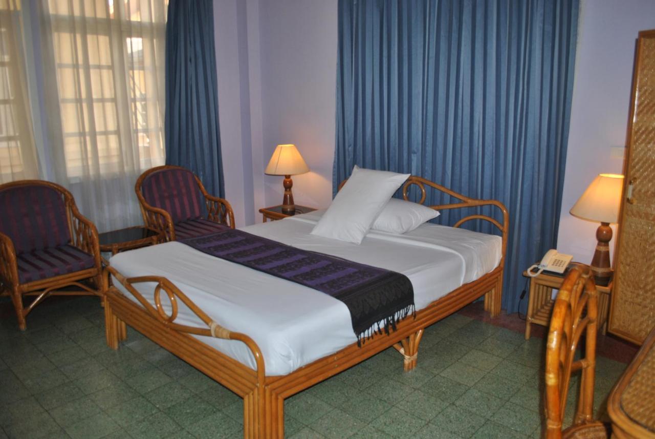 Day Inn Hotel Ban Nongdouang Exterior photo