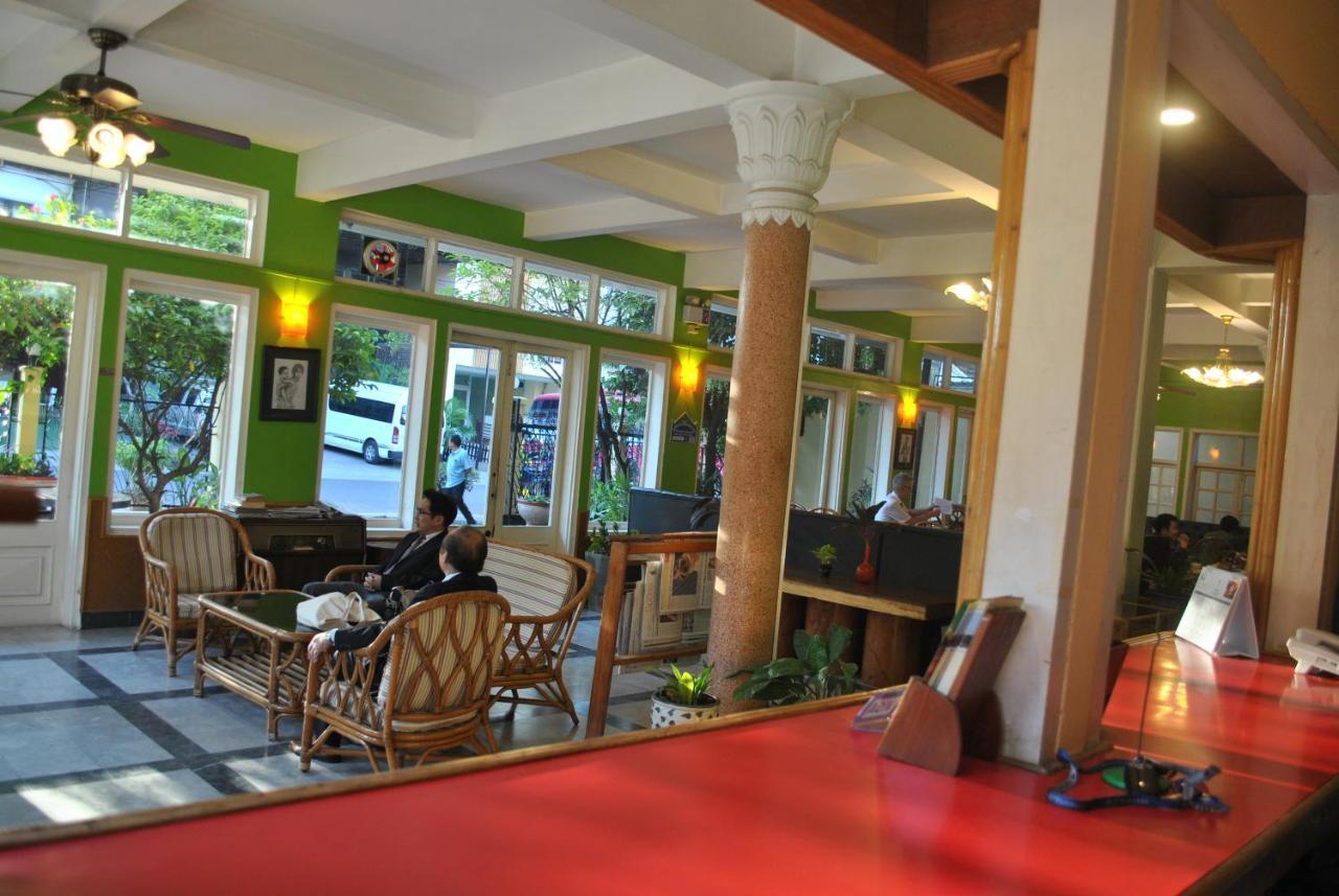 Day Inn Hotel Ban Nongdouang Exterior photo