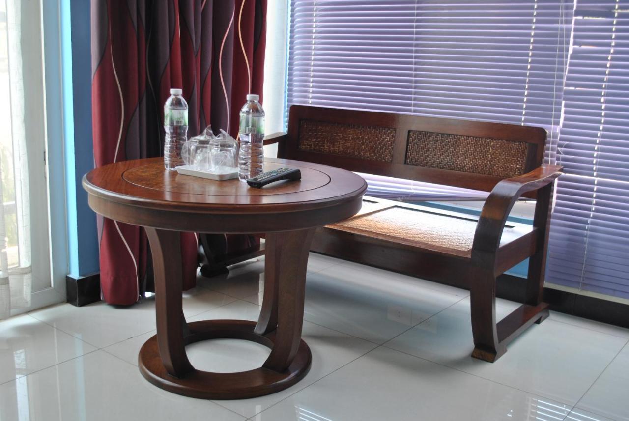 Day Inn Hotel Ban Nongdouang Exterior photo