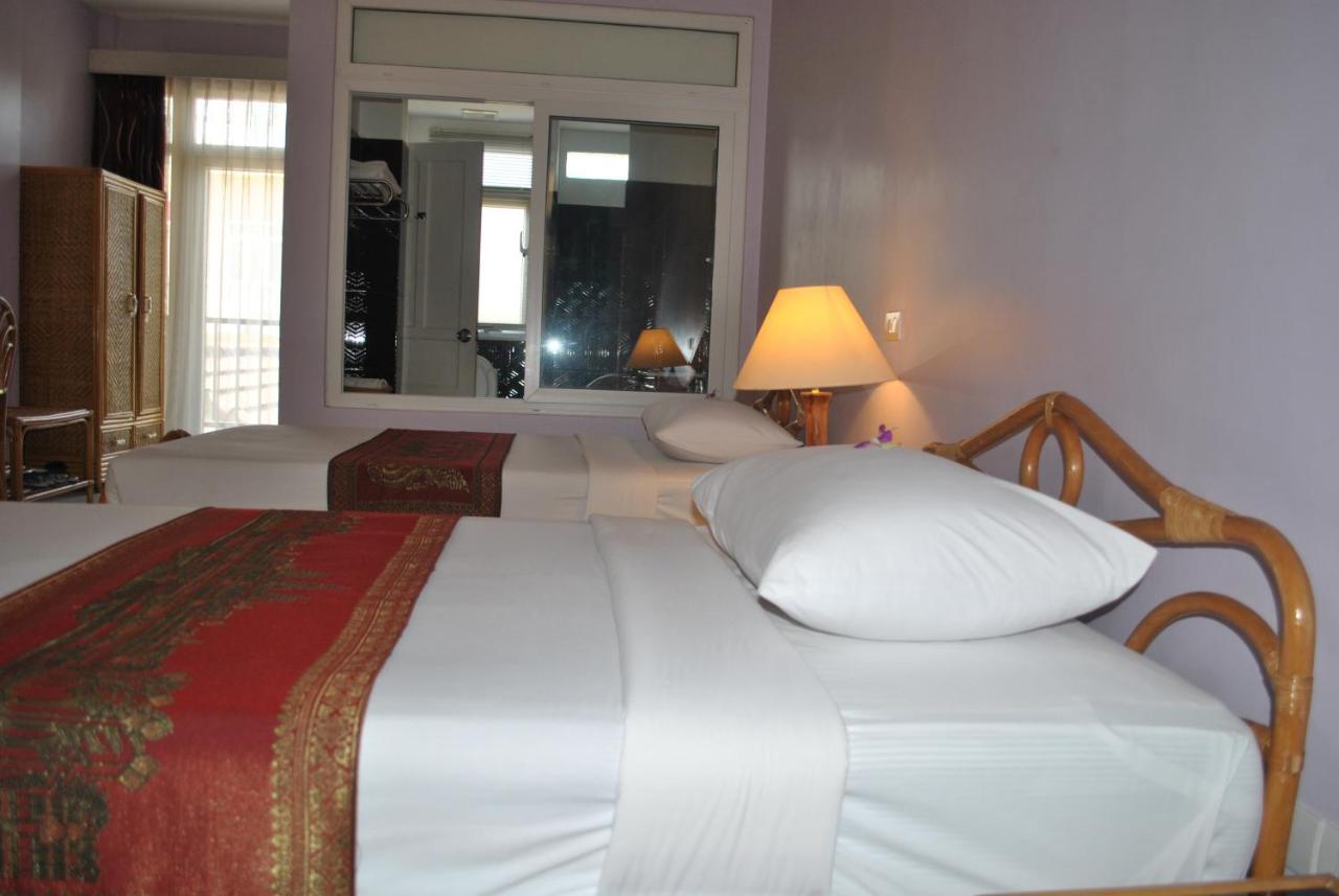 Day Inn Hotel Ban Nongdouang Exterior photo