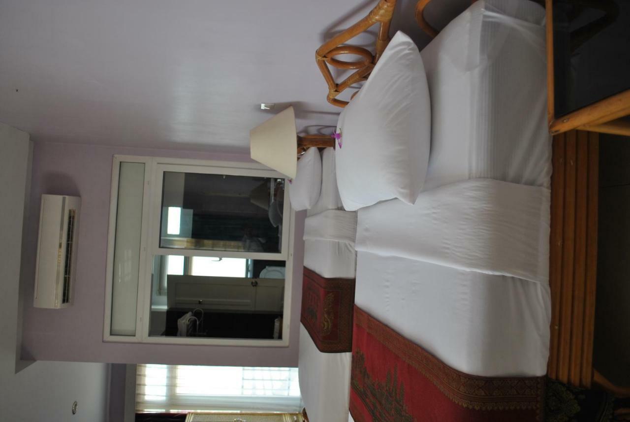 Day Inn Hotel Ban Nongdouang Exterior photo