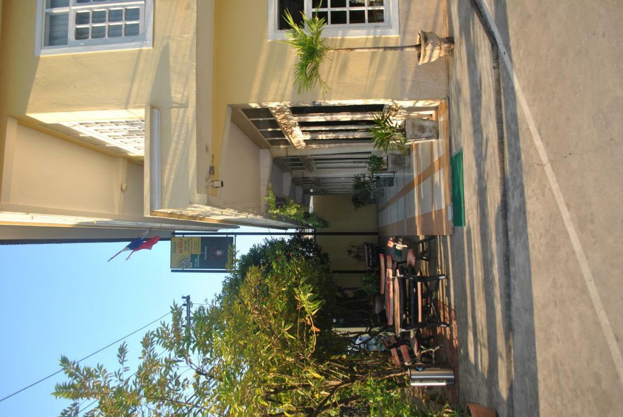 Day Inn Hotel Ban Nongdouang Exterior photo